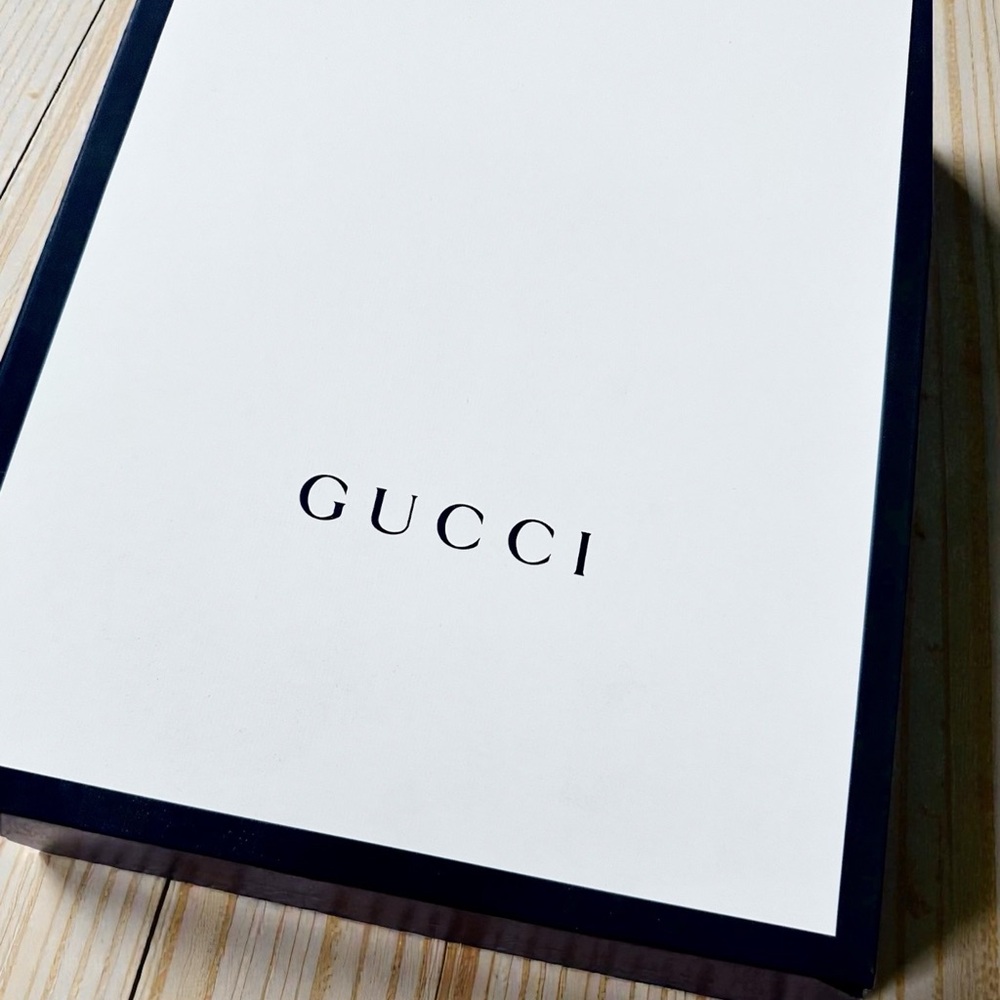 Gucci Magnetic Box - Picture 3 of 5